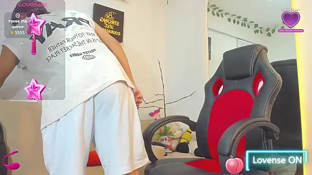 Snapshot of ryan_carter08 chatting on October 2025 01:39:02 AM ryan carter08 online show from October 2025 01:39:02 AM