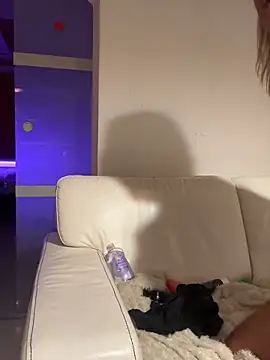 Snapshot of sissytrainz chatting on February 2026 05:57:01 PM sissytrainz online show from February 2026 05:57:01 PM