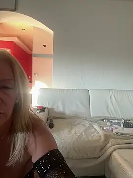 sissytrainz online show from March 2026 06:29:01 AM