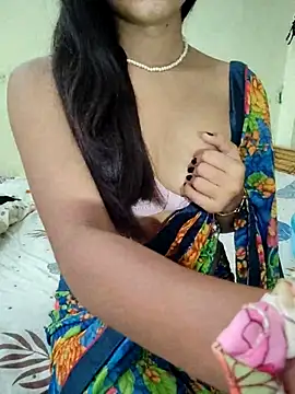 Snapshot of Meenakshi_ chatting on October 2025 03:07:02 AM Meenakshi  online show from October 2025 03:07:02 AM
