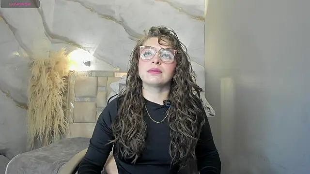  isaabellaa online show from July 2026 01:00:02 PM