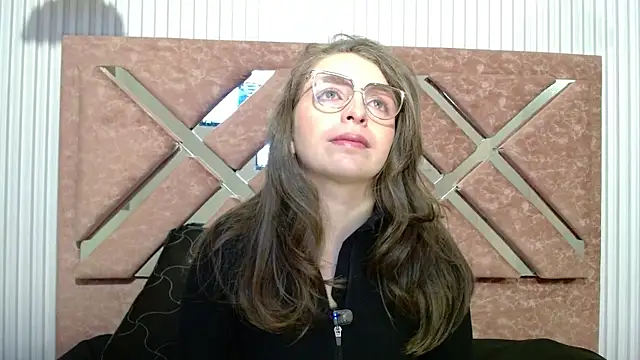  isaabellaa online show from June 2026 01:09:02 PM