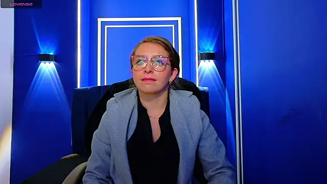  isaabellaa online show from June 2026 03:29:01 PM