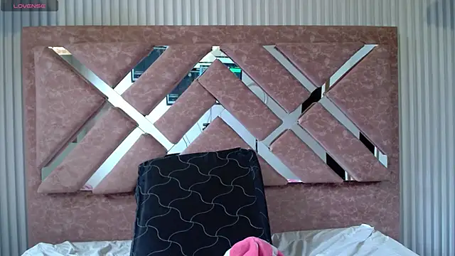  isaabellaa online show from March 2026 03:02:01 PM