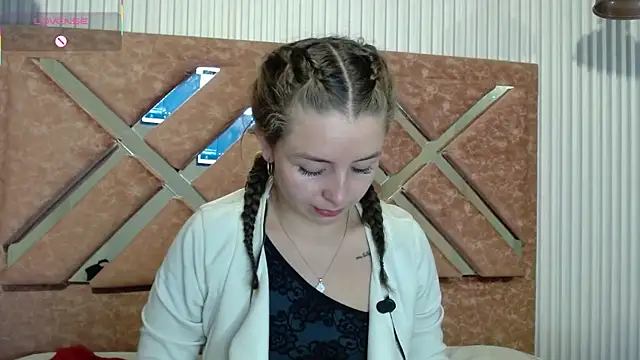  isaabellaa online show from May 2026 12:41:01 PM