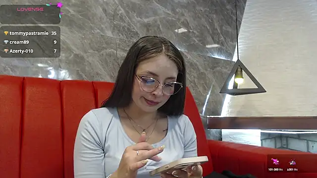  isaabellaa online show from February 2025 05:52:01 PM