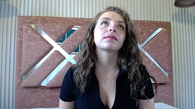  isaabellaa online show from March 2026 03:54:01 PM