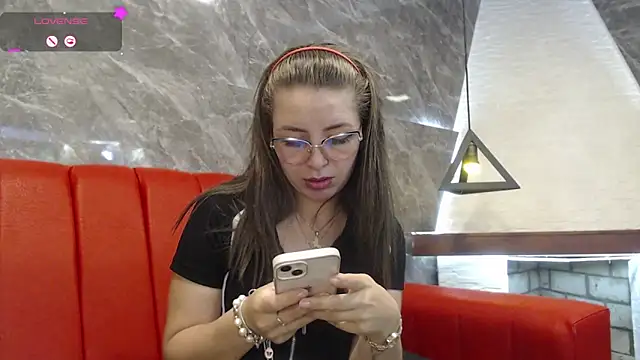  isaabellaa online show from March 2025 02:34:01 PM