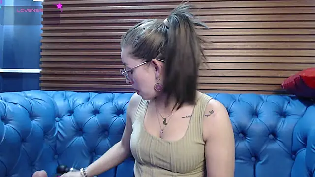  isaabellaa online show from March 2025 11:44:02 AM