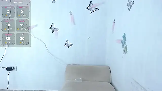 Snapshot of helen_kinett chatting on January 2026 12:27:01 AM helen kinett online show from January 2026 12:27:01 AM