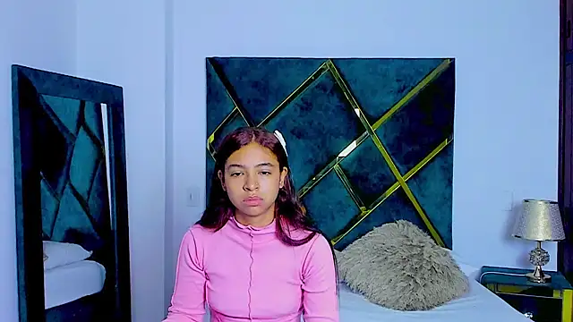 Criss Ariana online show from March 2025 11:43:01 AM