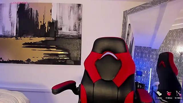 AriRobert  online show from October 2025 04:11:01 AM