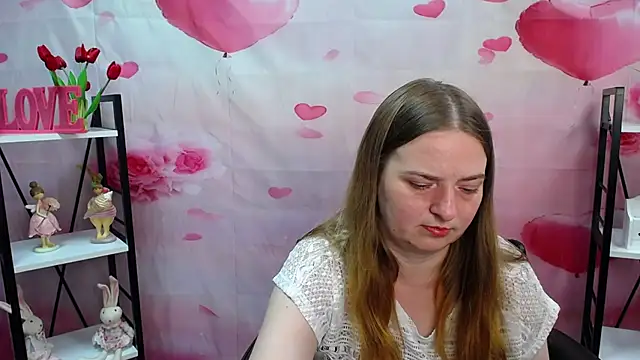 Snapshot of FreyaDak chatting on May 2026 05:07:01 PM FreyaDak online show from May 2026 05:07:01 PM