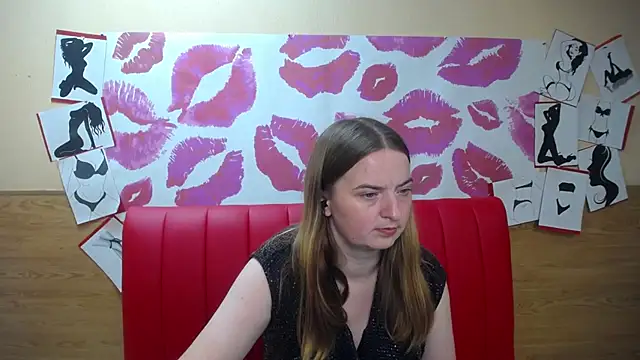 FreyaDak online show from December 2025 06:09:02 PM