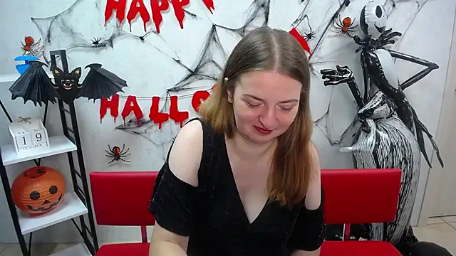 FreyaDak online show from October 2025 05:21:01 AM