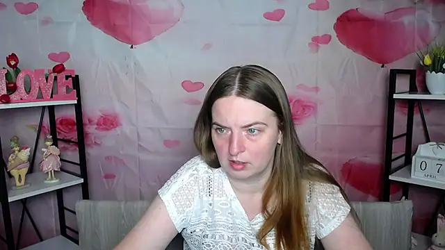 FreyaDak online show from April 2026 05:03:01 PM