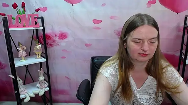 Snapshot of FreyaDak chatting on May 2026 05:11:01 PM FreyaDak online show from May 2026 05:11:01 PM