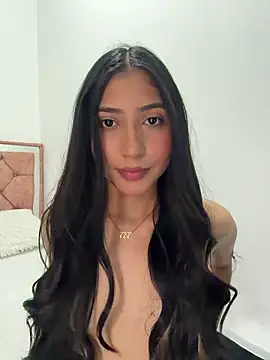 Sweetnaughtygirl  online show from May 2026 06:09:01 PM