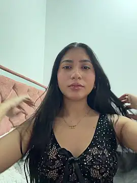 Sweetnaughtygirl  online show from May 2026 05:24:02 PM