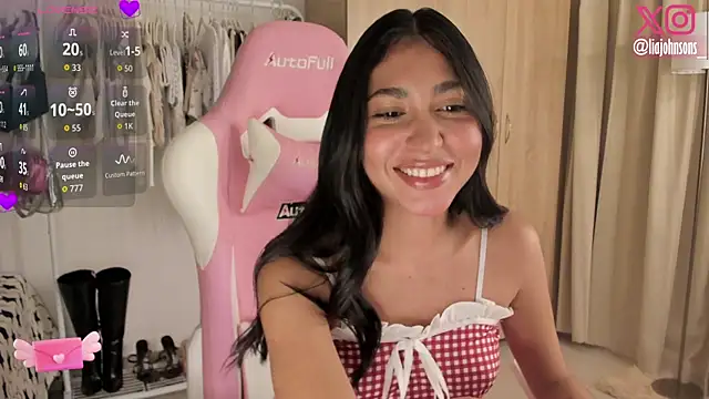 Snapshot of Sweetnaughtygirl_ chatting on November 2025 04:28:02 AM Sweetnaughtygirl online show from November 2025 04:28:02 AM