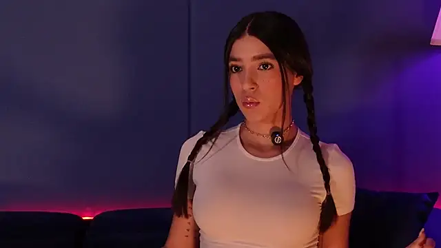 Olivia Collins1 online show from February 2026 08:18:01 PM