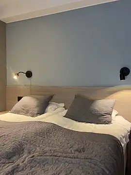 Snapshot of Olivia_Collins1 chatting on October 2025 11:38:01 PM Olivia Collins1 online show from October 2025 11:38:01 PM