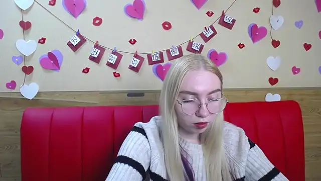 BeatriceFly online show from February 2025 03:19:02 PM