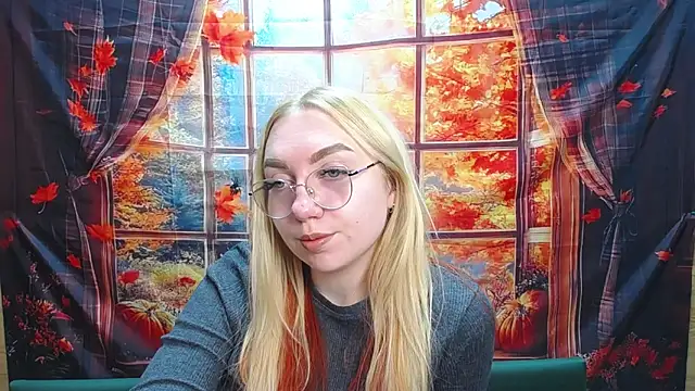 Snapshot of BeatriceFly chatting on November 2025 04:10:01 PM BeatriceFly online show from November 2025 04:10:01 PM