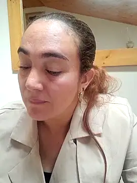 skayhot  online show from April 2026 01:52:02 PM