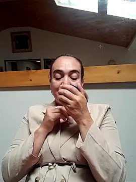 skayhot  online show from April 2026 01:04:02 PM