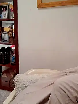 Snapshot of skayhot_ chatting on November 2025 01:26:02 PM skayhot online show from November 2025 01:26:02 PM