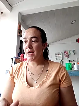 Snapshot of skayhot_ chatting on March 2025 01:30:02 PM skayhot online show from March 2025 01:30:02 PM