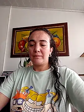 Snapshot of skayhot_ chatting on March 2025 01:45:02 PM skayhot online show from March 2025 01:45:02 PM