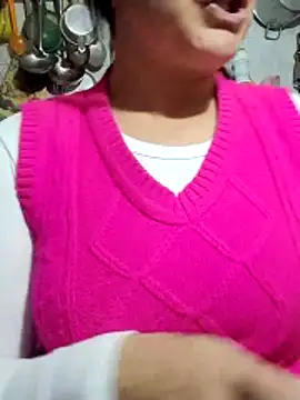 skayhot  online show from December 2025 02:33:01 PM