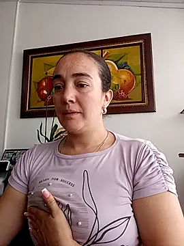 Snapshot of skayhot_ chatting on March 2025 01:35:02 PM skayhot online show from March 2025 01:35:02 PM
