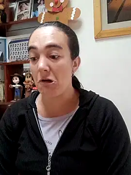 Snapshot of skayhot_ chatting on December 2025 01:21:02 PM skayhot online show from December 2025 01:21:02 PM