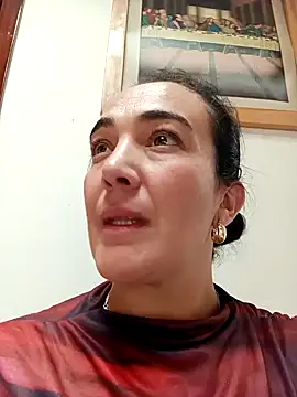Snapshot of skayhot_ chatting on February 2025 04:35:01 PM skayhot online show from February 2025 04:35:01 PM