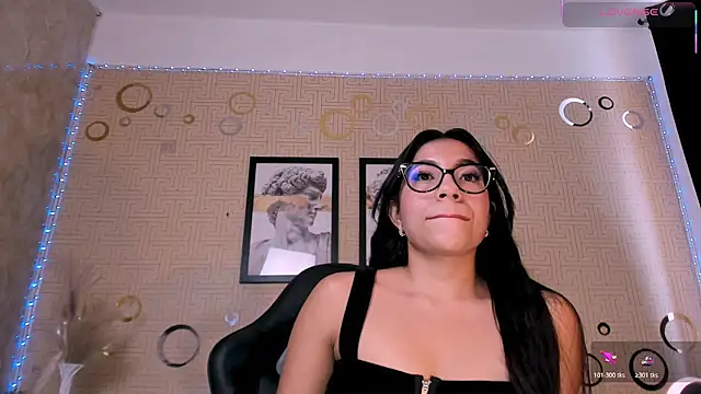 Snapshot of Mia_Gothzx chatting on July 2026 04:04:01 PM Mia Gothzx online show from July 2026 04:04:01 PM