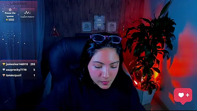 miichael black online show from March 2025 05:01:01 PM