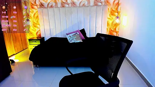 Snapshot of miichael_black chatting on April 2026 06:36:02 PM miichael black online show from April 2026 06:36:02 PM