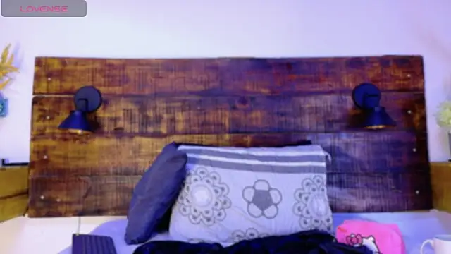 Celeste sanz online show from April 2026 10:11:01 AM