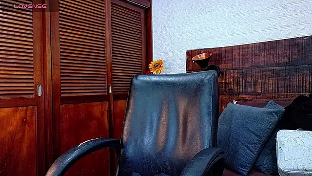 Celeste sanz online show from November 2025 09:59:01 AM