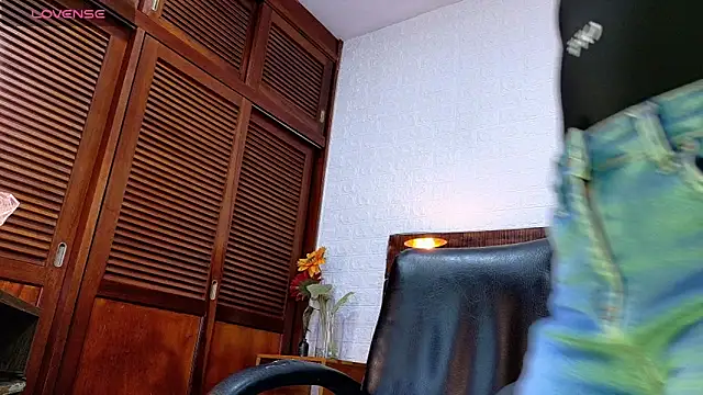 Celeste sanz online show from October 2025 10:01:02 AM