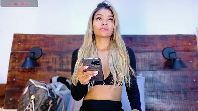 Celeste sanz online show from February 2026 10:01:01 AM