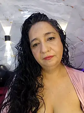 AnSavina online show from January 2026 01:04:02 PM