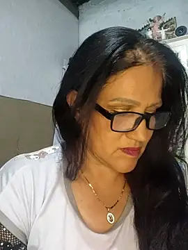 Edged Hot69 online show from June 2026 03:00:01 AM