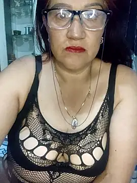 Edged Hot69 online show from September 2025 02:18:02 AM