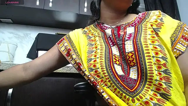 iniyalaboni online show from October 2025 08:43:01 PM