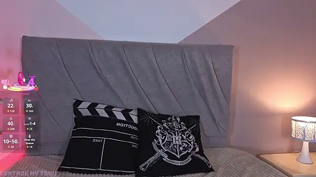 Snapshot of miaablack chatting on November 2025 07:28:02 PM miaablack online show from November 2025 07:28:02 PM