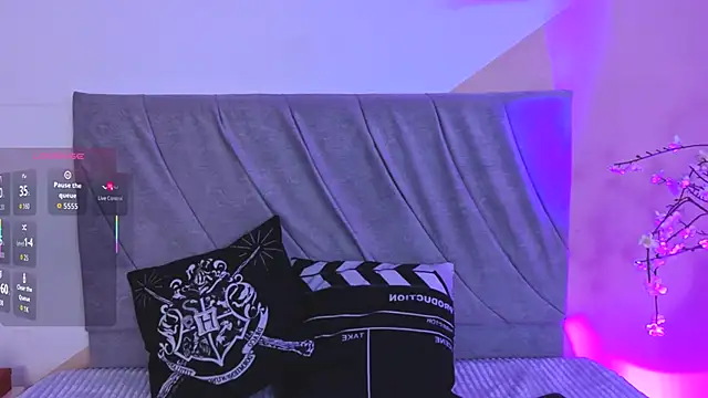 Snapshot of miaablack chatting on September 2025 08:09:02 PM miaablack online show from September 2025 08:09:02 PM